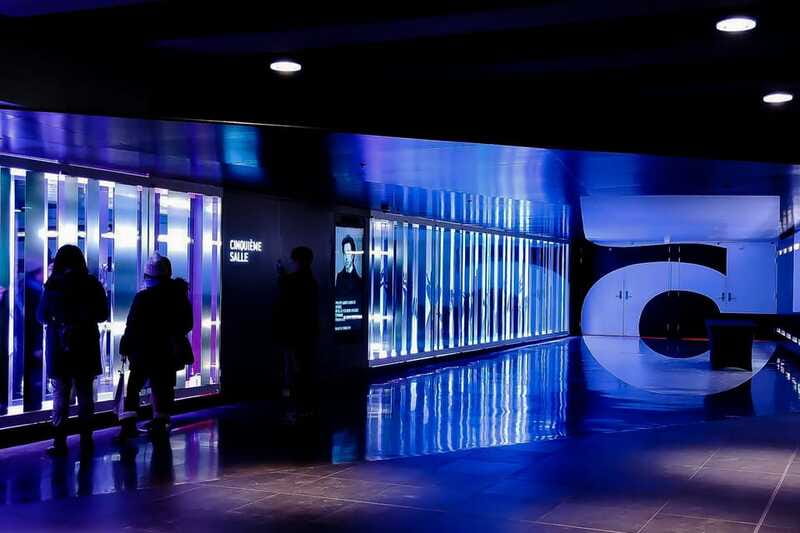 Montreal: RESO Underground City and Downtown Walking Tour - Seeing the RESO beyond the retail corridors