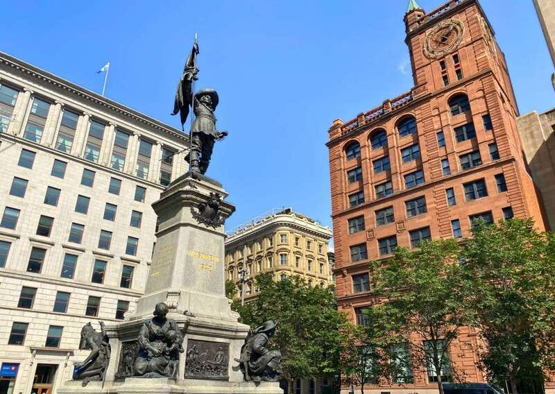 Montréal: The Original Old Montréal Walking Tour - Why a first walk helps in Old Montréal