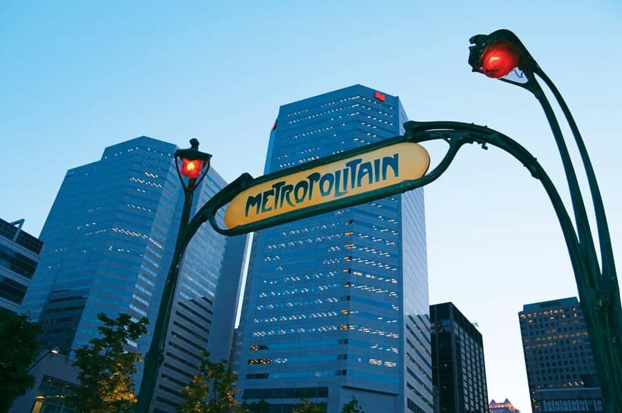 Montréal: The Original Old Montréal Walking Tour - Is $25 a fair price for two hours?