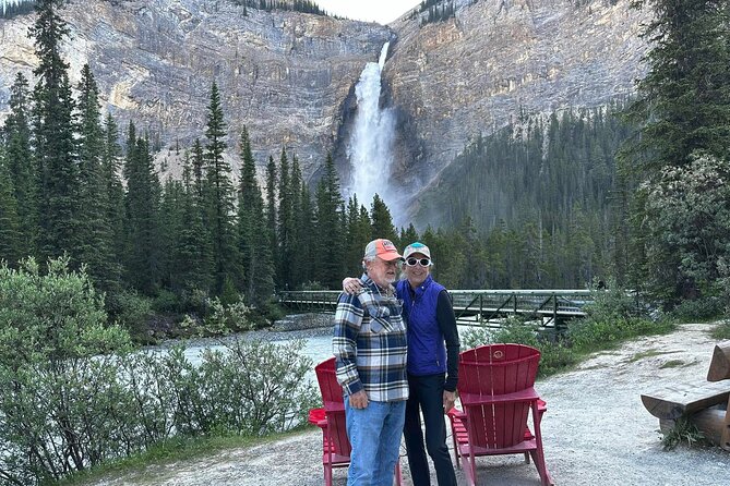 Moraine and Lake Louise with Yoho National Park Private Tour - Lake Louise and the Victoria Glacier view