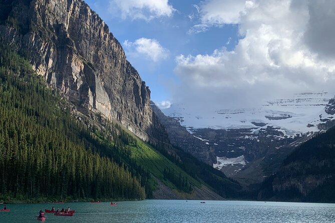 Moraine Lake, Lake Louise Afternoon Tour Half day From Banff - Lake Louise: one hour beside a famous shoreline