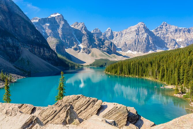 Moraine Lake & Lake Louise day Tour - from Canmore/Banff - Anthony and the guide service