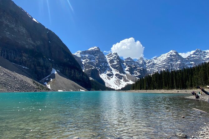 Moraine Lake Lake Louise Emerald Lake Banff Town & Natural Bridge - What to pack for a better day