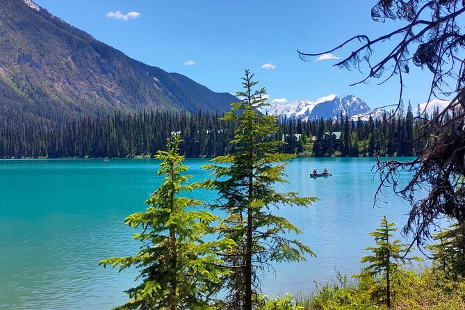 Moraine Lake Lake Louise Emerald Lake Banff Town & Natural Bridge - The winter route from October 14 to May 31