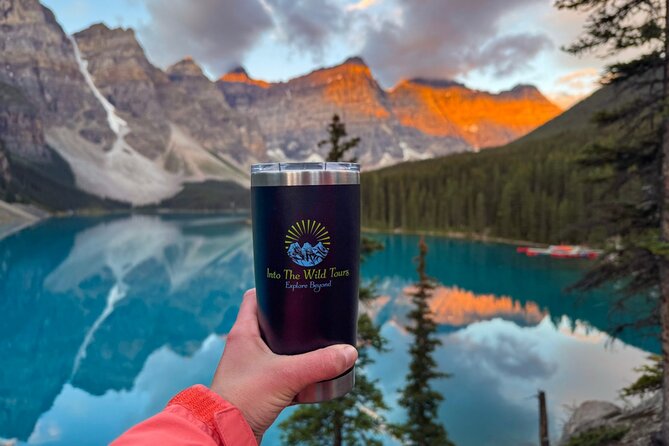 Moraine Lake Sunrise(2.5hrs)&Lake Louise(2hrs) from Canmore/Banff - Moraine Lake and the Rockpile before daylight