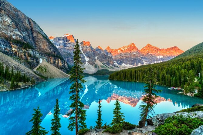Moraine Lake Sunrise 3-Hour Tour from Canmore/Banff - Two hours at Moraine Lake