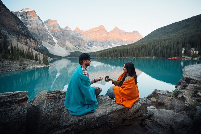 Moraine Lake Sunrise & Lake Louise Golden Hour Experience - Why an early start changes Moraine Lake