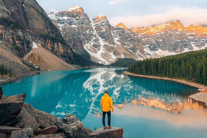 Moraine Lake Sunrise & Lake Louise Golden Hour Experience - Golden hour at Lake Louise