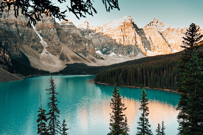 Moraine Lake Sunrise & Lake Louise Tour - from Canmore/Banff - Why a sunrise start changes Moraine Lake