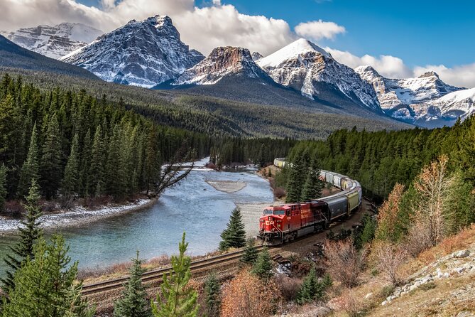 Moraine Lake Sunrise or Daytime shared tour w/ Lake Louise option - Practical tips for a better morning