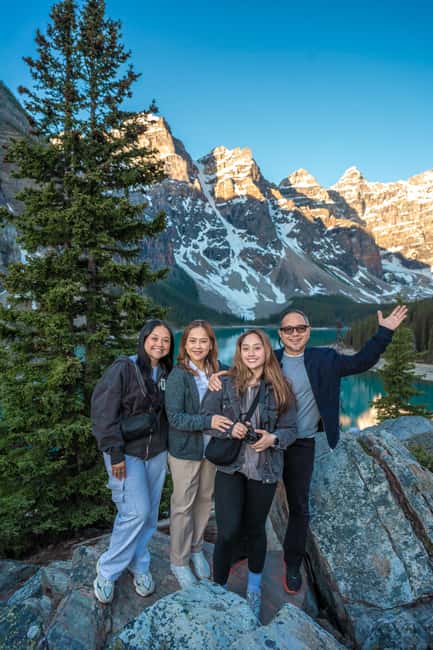 Moraine Lake Sunrise: Premium Tour from Canmore & Banff - A few smart preparations for the morning