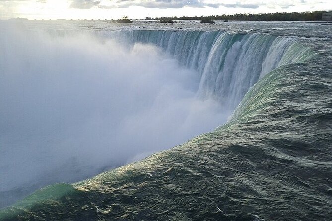 Niagara: Behind The Falls, Skylon Tower Ticket & Tesla Audio Tour - Who will enjoy this package most?