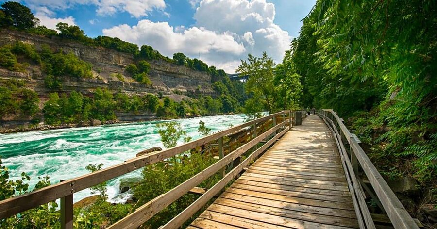Niagara Falls: 5 Attraction Pass, WEGO Bus & Audio Guide - Starting at Table Rock Welcome Centre