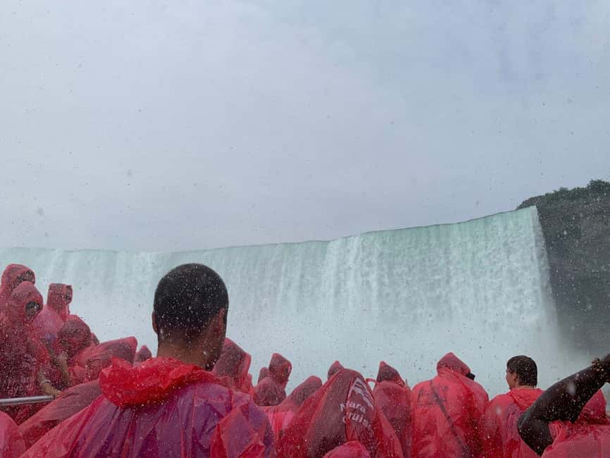 Niagara Falls Boat Cruise with Historical Walking Tour - Guides, pace, and the human side of the tour