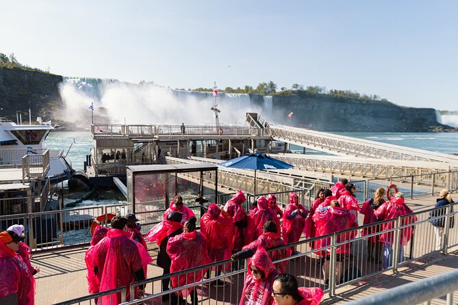 Niagara Falls Boat Ride VIP Boarding & Journey Behind the Falls - The guides are the tour’s biggest strength