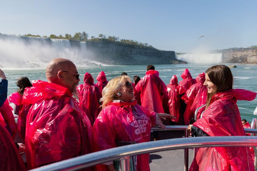 Niagara Falls: Boat Trip & Journey Behind the Falls Tour - Why the first boat can be worth choosing