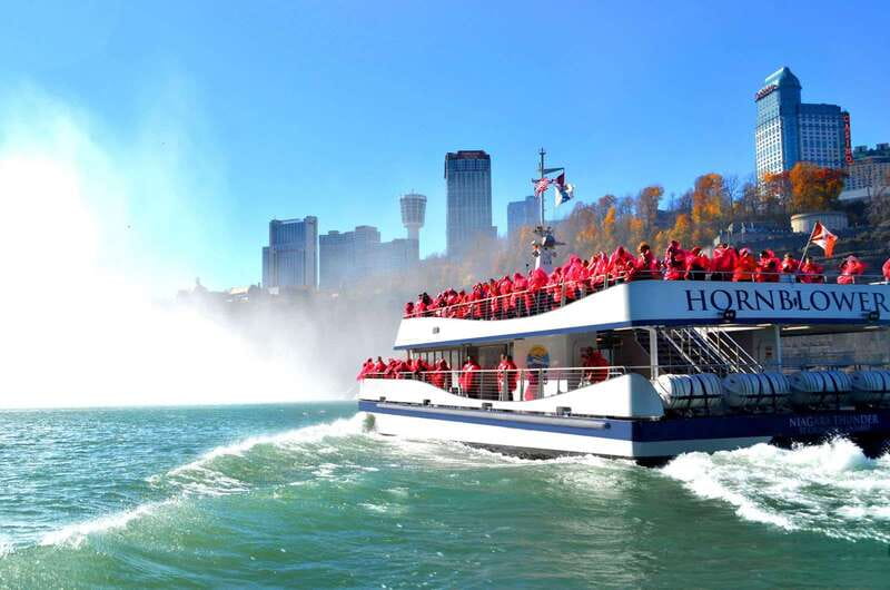 Niagara Falls: Boat Trip & Journey Behind the Falls Tour - Table Rock and the route to Journey Behind the Falls