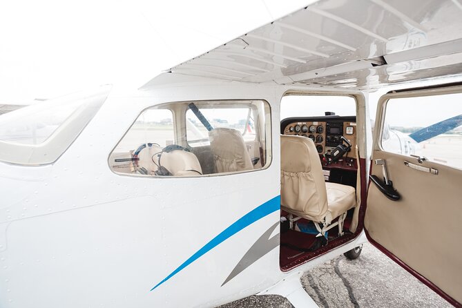 Niagara Falls Breathtaking Aerial Tour on Plane with iflyTOTO - Who will enjoy this aerial tour most