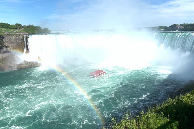 Niagara Falls Canada Day + Night Small Group Tour w/Falls Dinner - A long Niagara Falls day without the driving