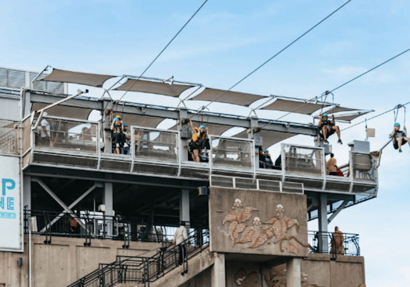 Niagara Falls, Canada: Early Bird Zip Line to The Falls - Gliding 670 meters past the American Falls