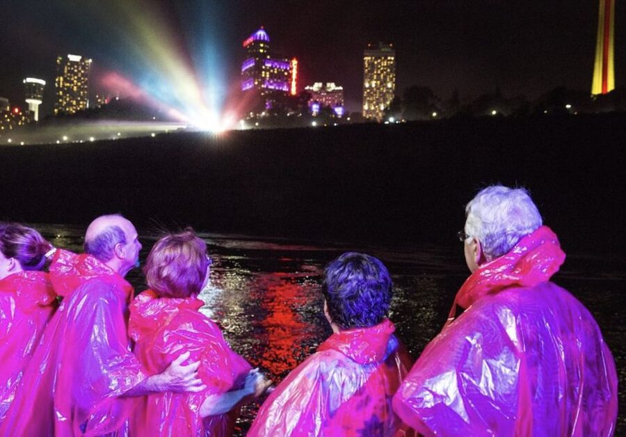 Niagara Falls, Canada: Evening Fireworks Cruise - The best views come from the turns