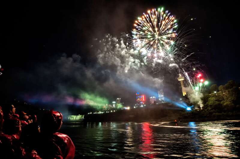 Niagara Falls, Canada: Evening Fireworks Cruise - Who should book this cruise?