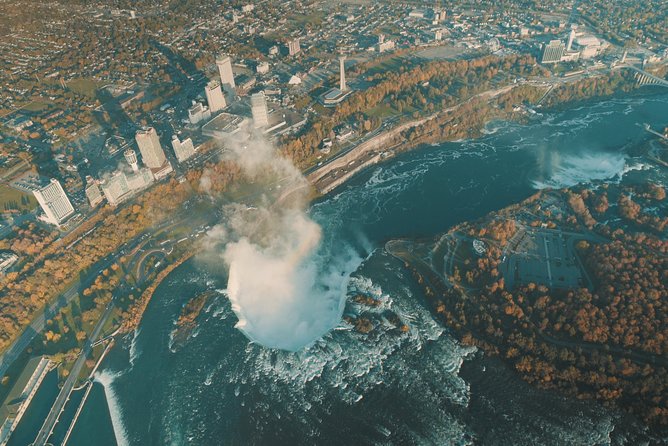Niagara Falls Canada Tour: Helicopter, Boat, Behind Falls & Lunch - Why this package works for first-time Niagara visitors