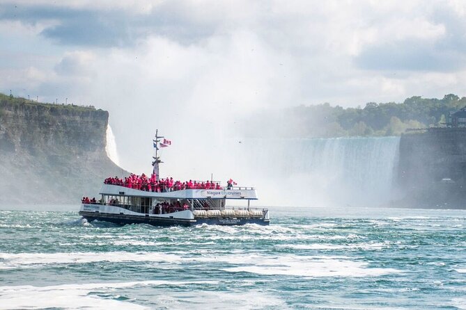 Niagara Falls Canada Walking Tour With Boat Cruise - Is $93.88 a fair price?