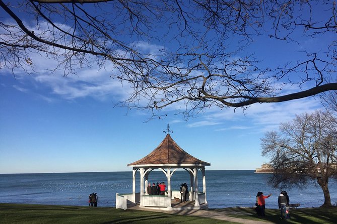 Niagara Falls Canadian Luxury Tour: Boat, Journey, Skylon & Lunch - Starting with Niagara Falls and the Niagara Parkway