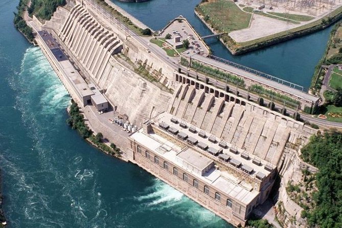Niagara Falls Day Tour from Toronto - Hornblower Cruise, the wettest choice