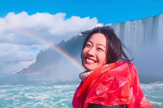 Niagara Falls Day Tour from Toronto and Skip the Line Boat Cruise - One hour in Niagara-on-the-Lake