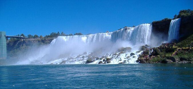 Niagara Falls Day Tour from Toronto Includes Boat Tour and Winery - Key points to know before booking