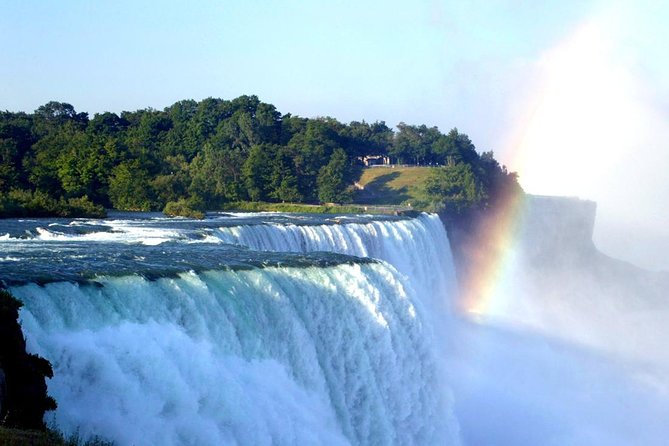 Niagara Falls Day Tour from Toronto Includes Boat Tour and Winery - Table Rock and the first view of Horseshoe Falls