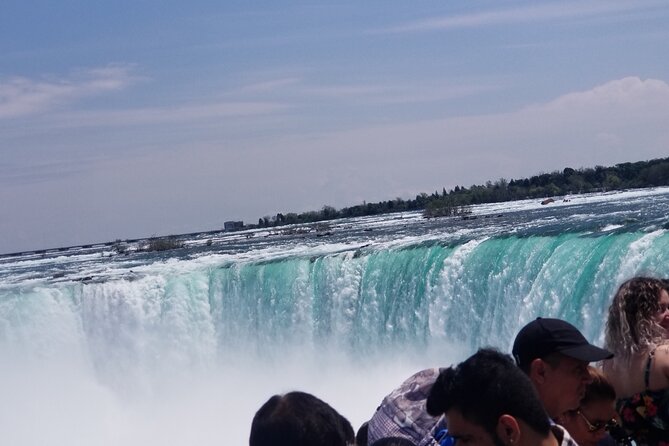 Niagara Falls Day Tour From Toronto with Fast track Niagara Cruise - Three hours at the falls and Clifton Hill