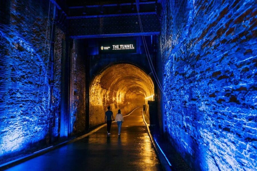 Niagara Falls: Niagara Parks Power Station & Tunnel at Night - How long to stay and when to arrive