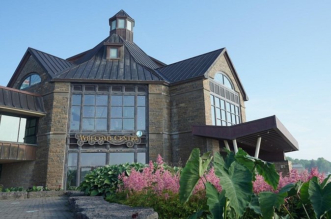 Niagara Falls Pass: 5 Iconic Attractions, WEGO Bus & Audio Guide - Niagara Parks Power Station: the best stop for context