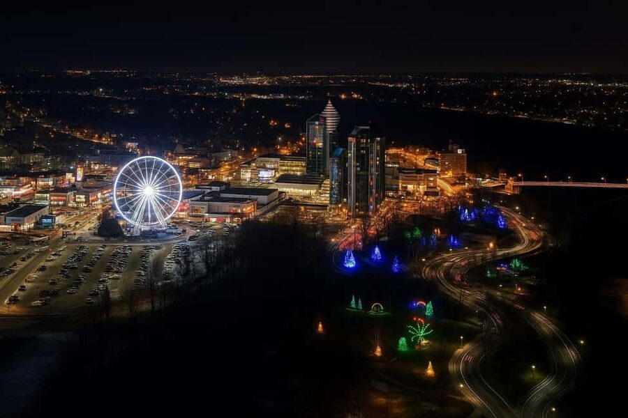 Niagara Falls: Skylon Tower, Fireworks & Walking Tour Canada - Fireworks and the falls after dark