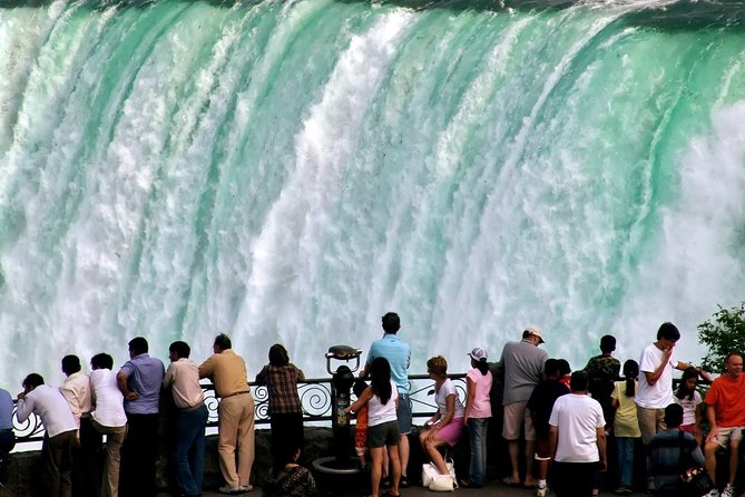 Niagara Falls Tour from Toronto with Boat, Journey Behind the Falls and Lunch - Why this tour makes sense from Toronto