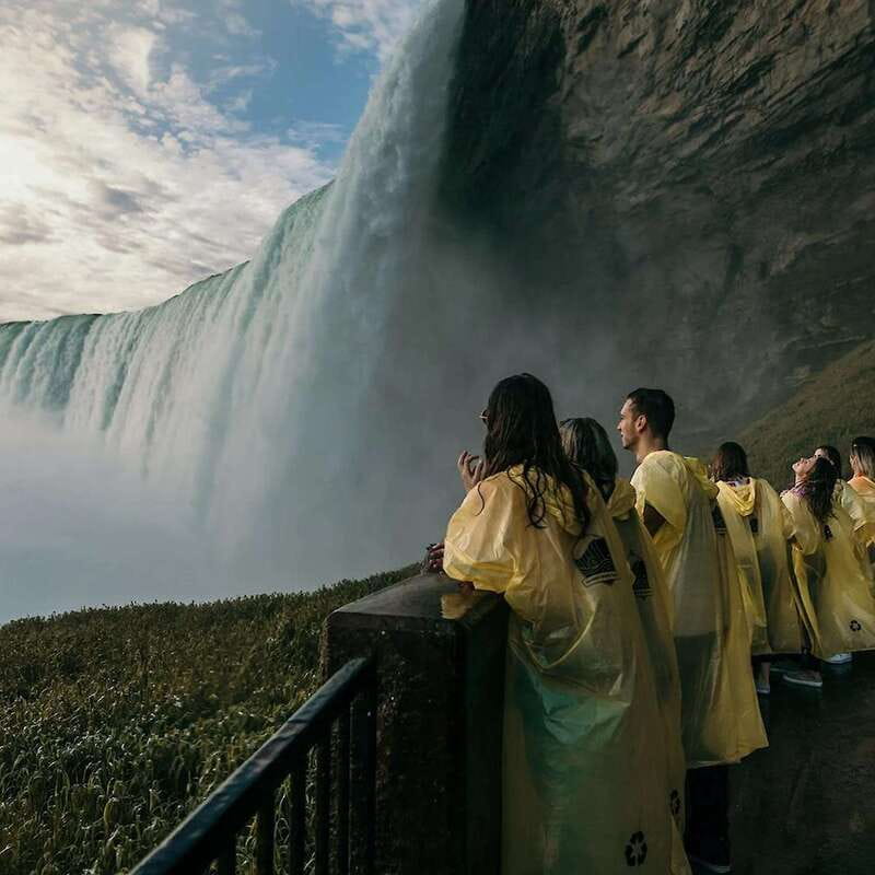 Niagara Falls Tour from Toronto with Optional Boat Cruise - Leaving Toronto for Niagara Falls