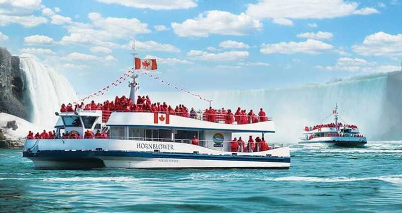 Niagara Falls Tour from Toronto with Optional Boat Cruise - What the guide adds to a busy sightseeing day