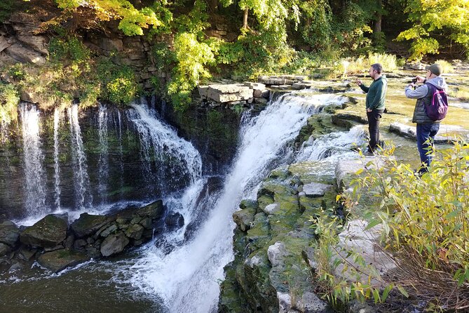 Niagara Falls with Maple & Wine from Toronto. Local Experience - Ball’s Falls and the walk to Upper Falls