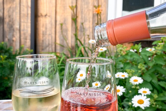 Niagara-on-the-Lake Cycle and Wine-Tasting Tour with Optional Lunch - What the $93.12 price really covers