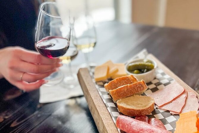 Niagara-On-The-Lake Guided Wine and Charcuterie Full-Day Tour - Reif Estate Winery: a taste of Niagara terroir