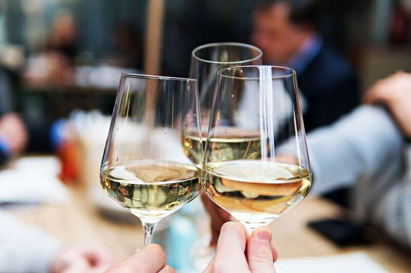 Niagara-on-the-Lake: Half-Day Wine, Beer & Charcuterie Tour - Quick take: what makes this tour useful