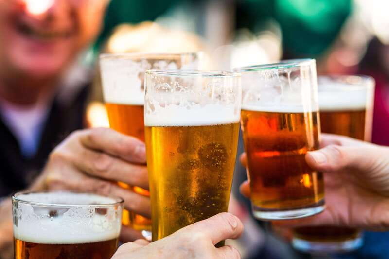 Niagara-on-the-Lake: Half-Day Wine, Beer & Charcuterie Tour - A sensible way to taste Niagara wine country
