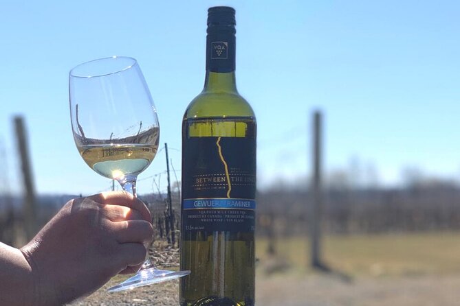 Niagara's Decadent Sparkling and Icewine Tasting - The setting at Four Mile Creek Road