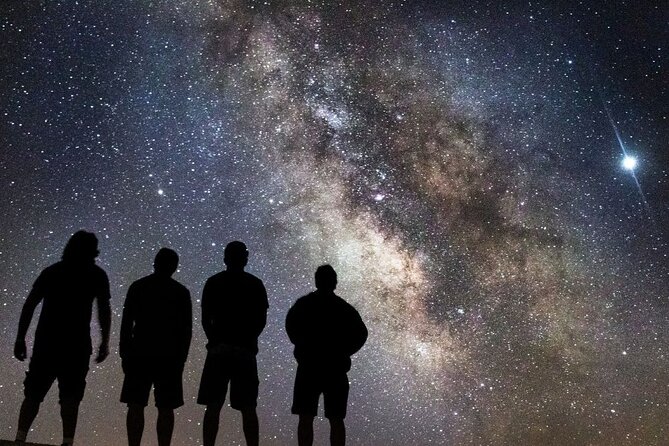 Night Adventure with possible stargazing and Aurora chasing - Stargazing, planets, and the telescope