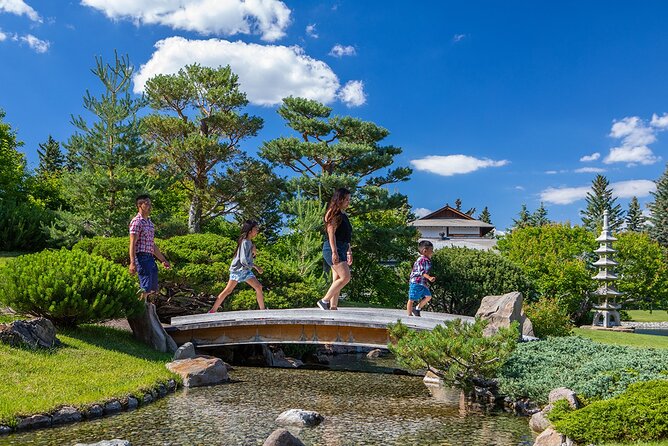 Nikka Yuko Admission (Adults & Children) - Following the Paths Through the Garden
