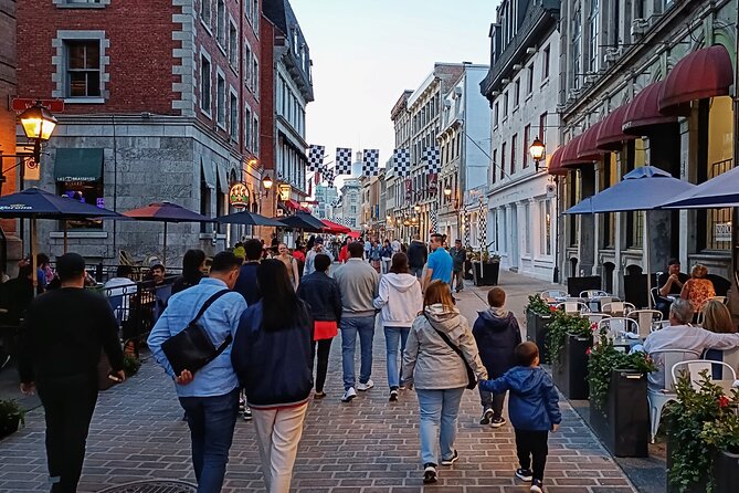 Old Montreal at Twilight Walking Tour Semi-Private - Place d’Armes: a clear starting point