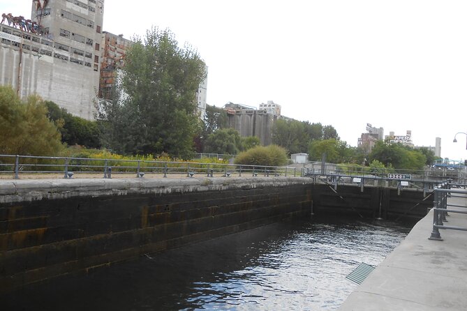 Old Montreal self-guided walking tour & scavenger hunt - The Old Port and waterfront stops